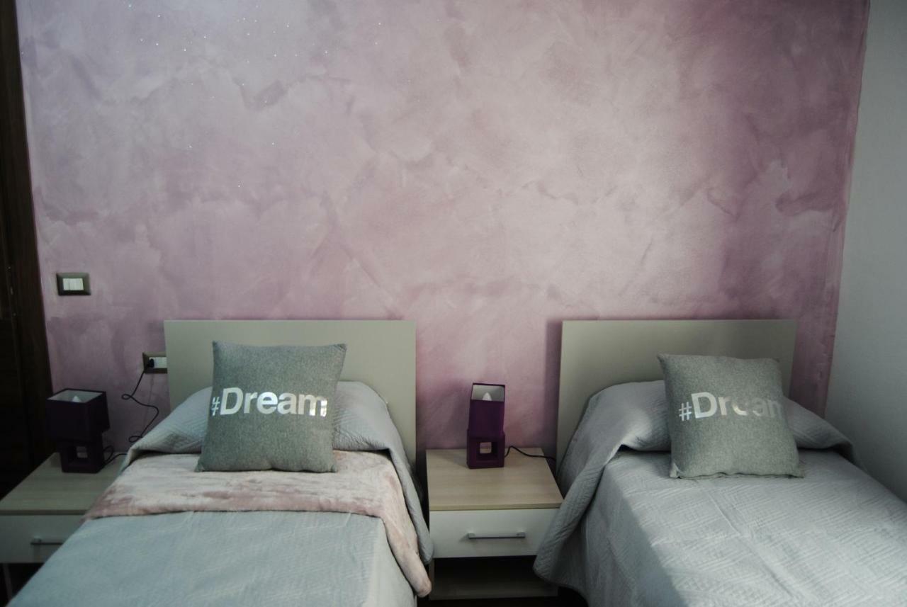 B&B Kenzia Olbia Ngoại thất bức ảnh