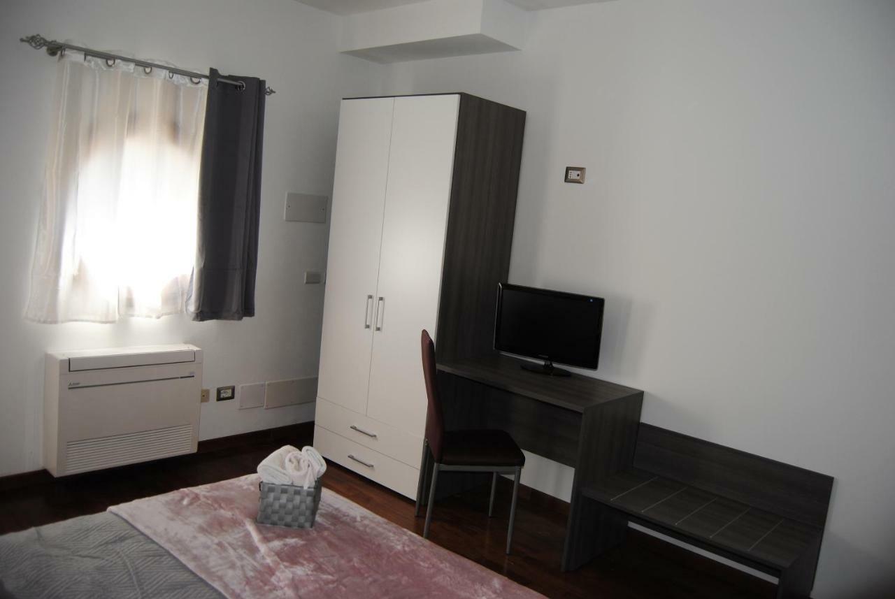 B&B Kenzia Olbia Ngoại thất bức ảnh